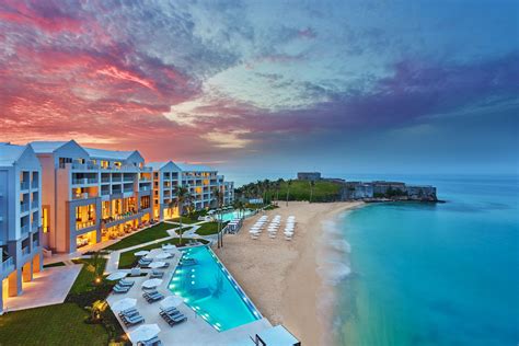 luxury bermuda resorts.